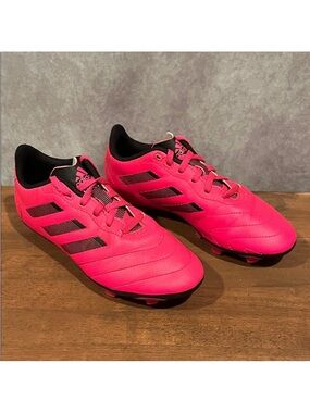 Adidas Goletto Neon Pink Soccer Shoes with cleats size 3.5
